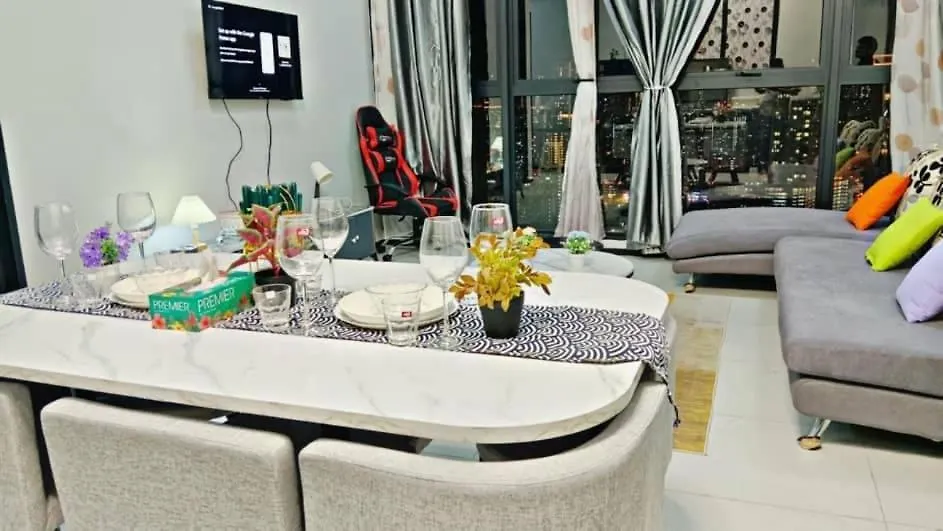 Galaxy 3Br Apartment Comfort Family Stay City View 10Pax George Town Malaysia