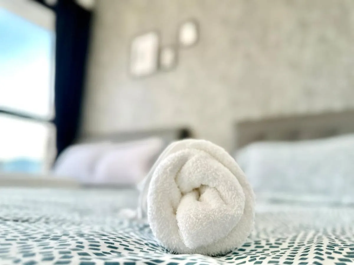 Galaxy 3Br Apartment Comfort Family Stay City View 10Pax George Town 0*,
