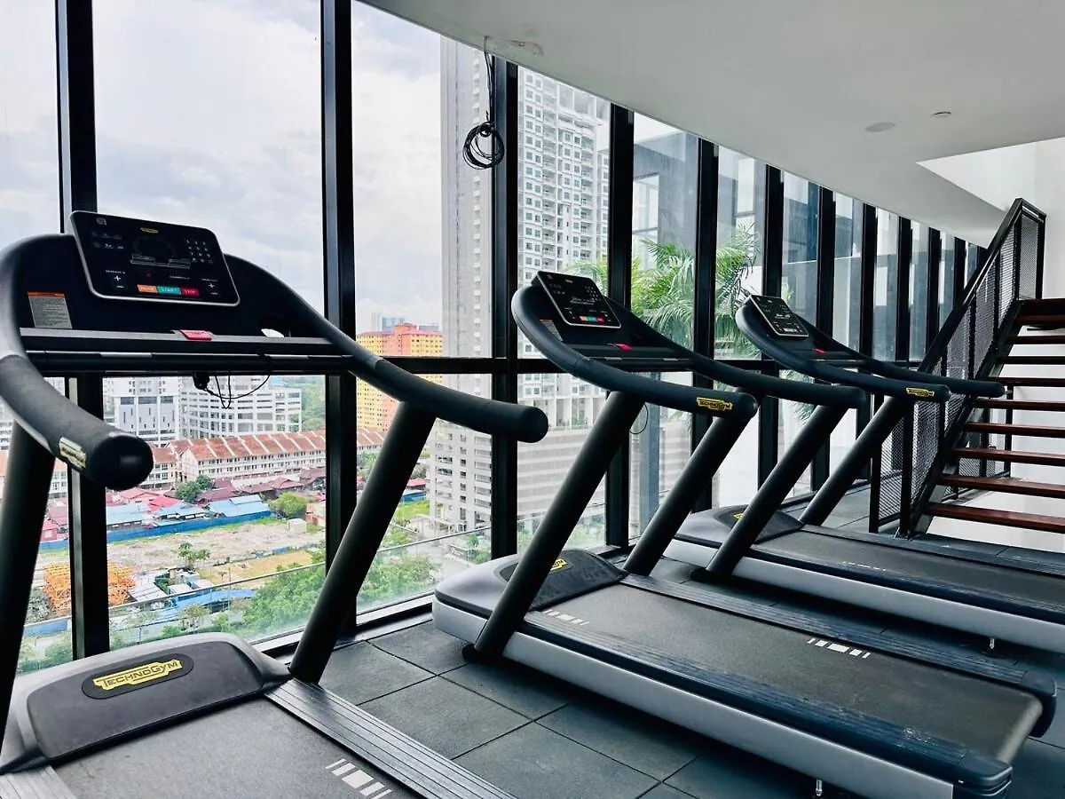 Galaxy 3Br Apartment Comfort Family Stay City View 10Pax George Town