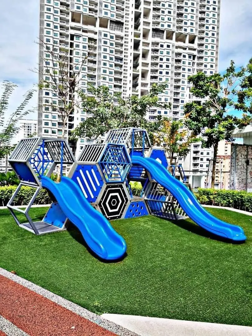 Galaxy 3Br Apartment Comfort Family Stay City View 10Pax George Town Malaysia