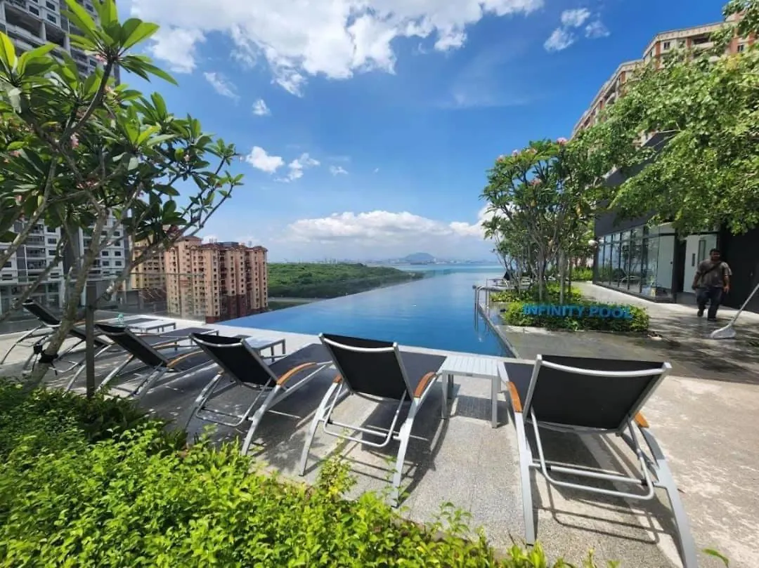 Galaxy 3Br Apartment Comfort Family Stay City View 10Pax George Town