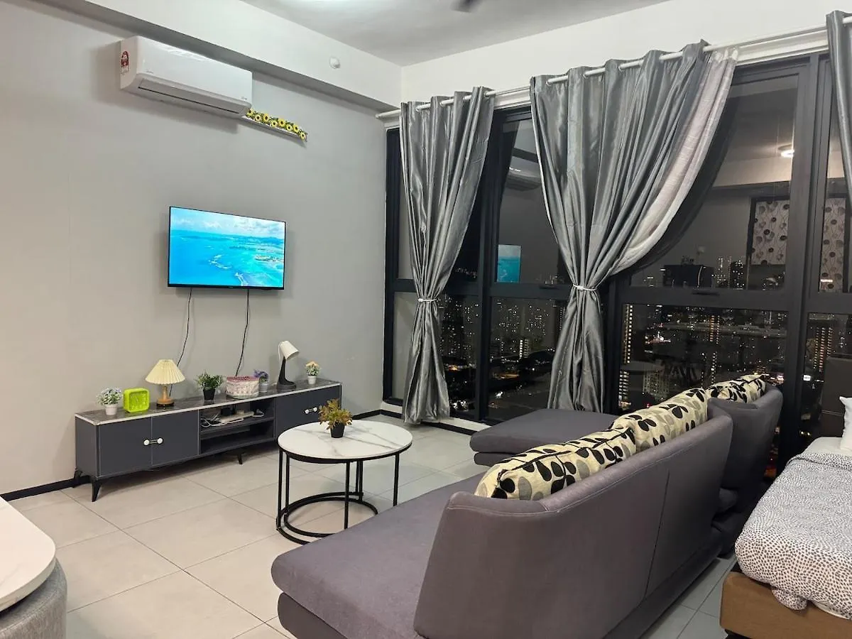 Galaxy 3Br Apartment Comfort Family Stay City View 10Pax George Town