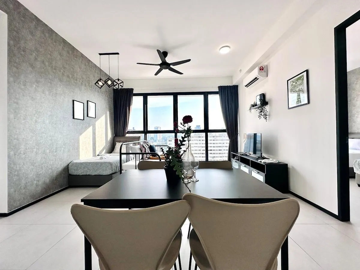 Galaxy 3Br Apartment Comfort Family Stay City View 10Pax George Town