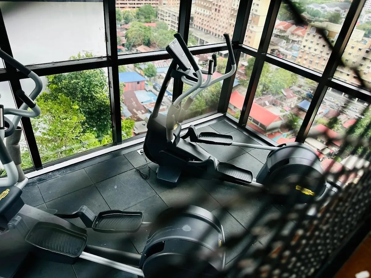 Galaxy 3Br Apartment Comfort Family Stay City View 10Pax George Town Malaysia